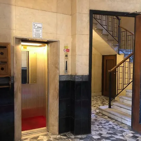 Giotto's House * ميلان